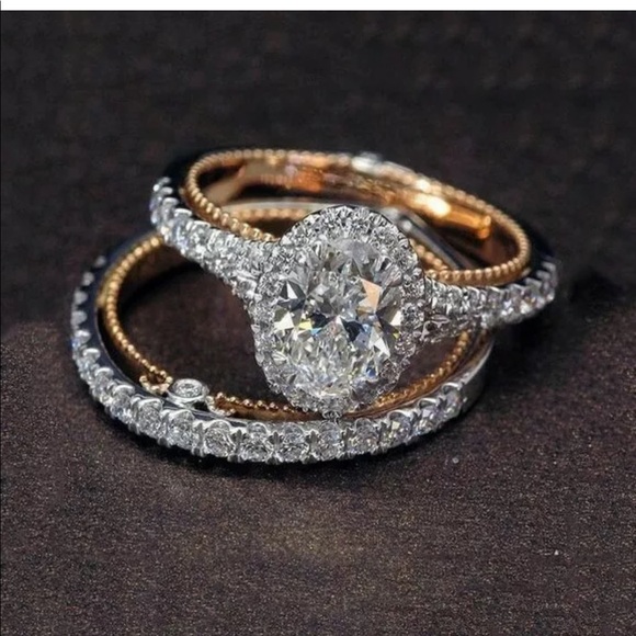 Jewelry - Two tone 2 PCS engagement rings